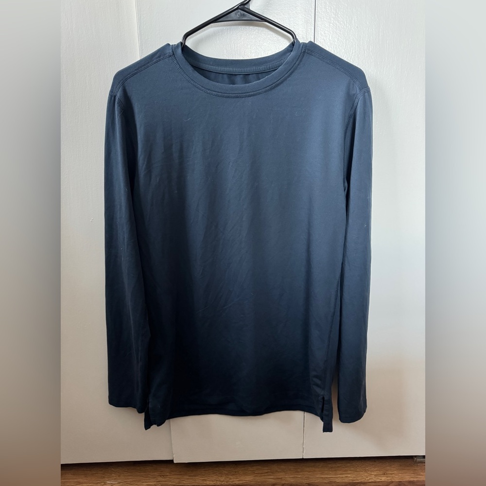 All in motion long sleeve shirt